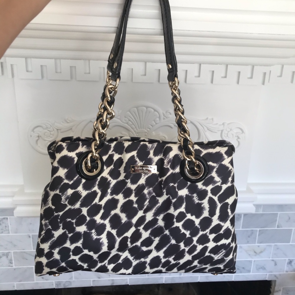 Stylish Kate Spade (black & ivory) bag